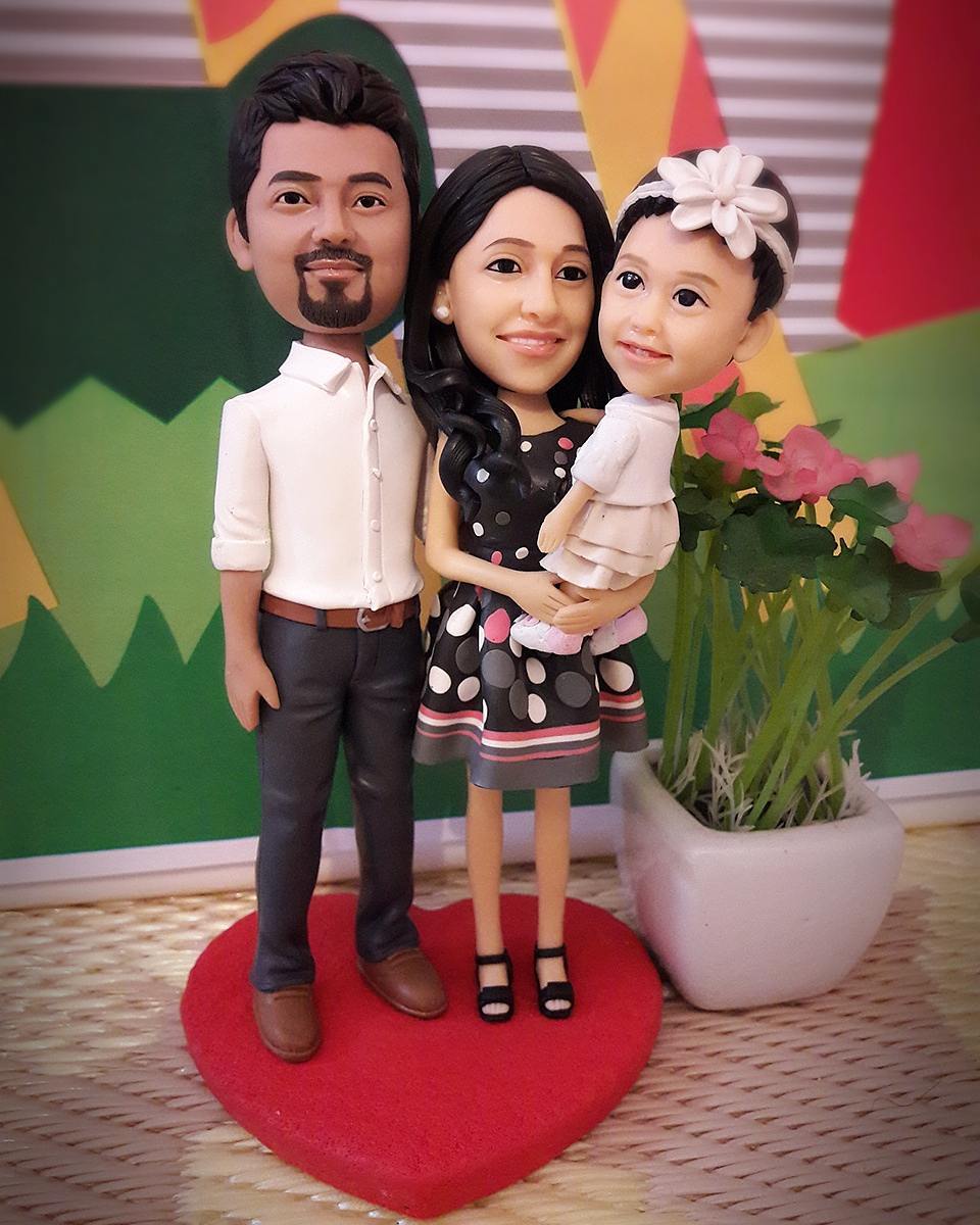 miniature couple dolls