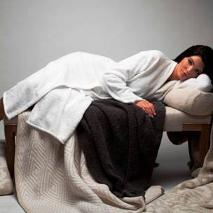 Throws & Blankets, Luxurious Blankets, Spa Apparel, Stylish Robes