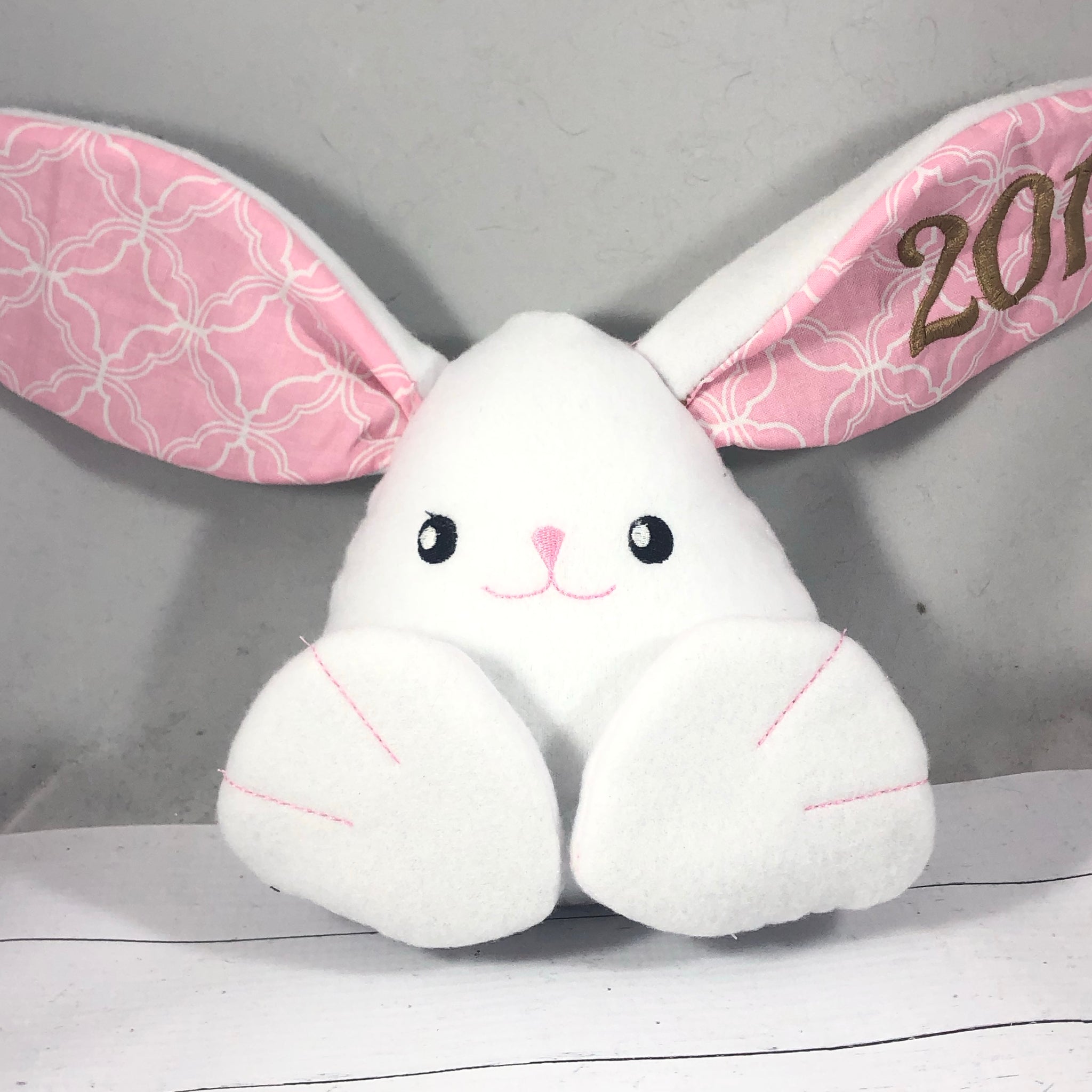 Stuffy bunny game. Stuffy Bunny фулл. Дерриксон stuffy Bunny. Stuffy Bunny персонажи. Stuffy Bunny 2.