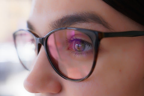 Woman wearing eye glasses