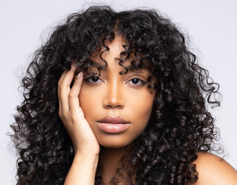 Trend Alert: Curly Bangs – Bebonia