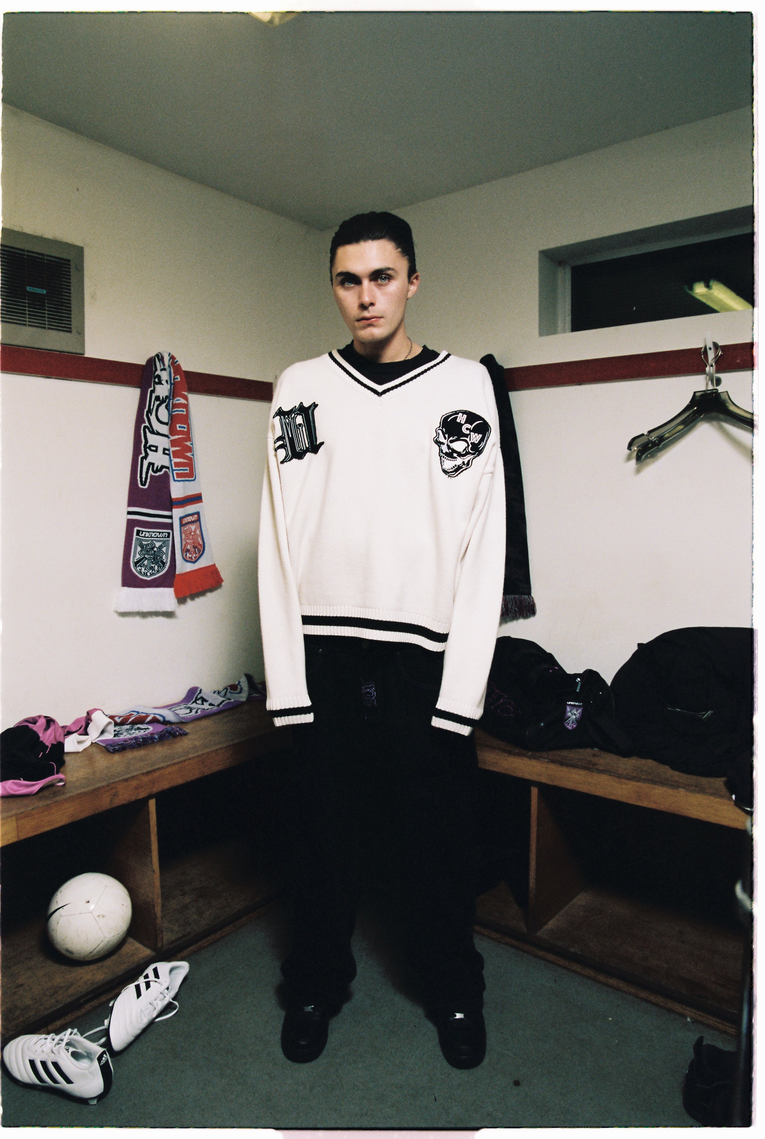 Lookbook Unknown x HCW – Unknown London