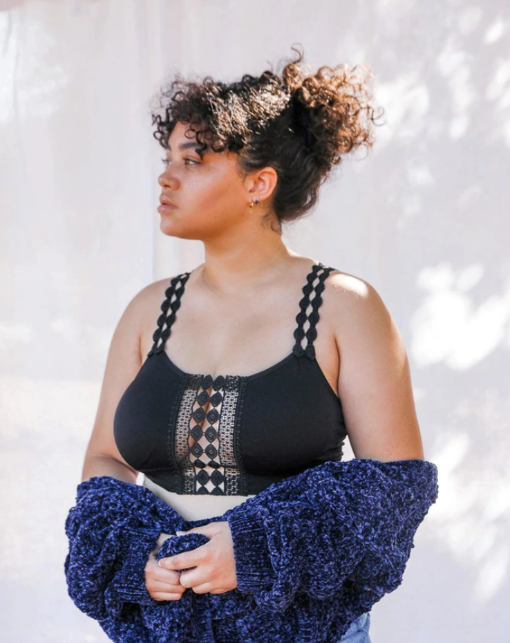 Curvy Black Crochet High Neck Bralette – The HMM Boutique