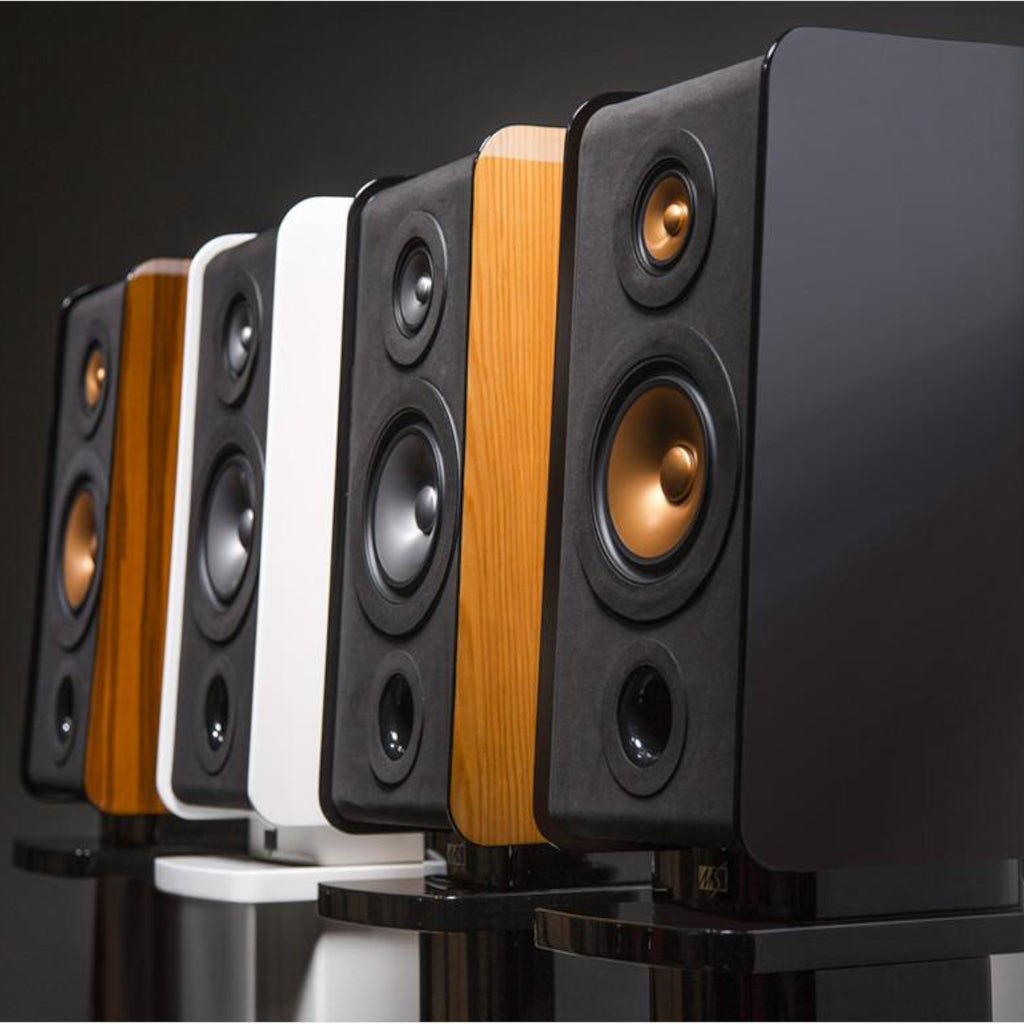 Mark Audio Viotti One Bookshelf Speakers Demo At Sight Sound