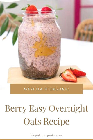 Pinterest image for this blog. The top photo is the the same blog image – a large 1L jar filled with pink-colours chia and oat porridge. The bottom of the graphic is text overlay that reads: Berry Easy Overnight Oats Recipe.
