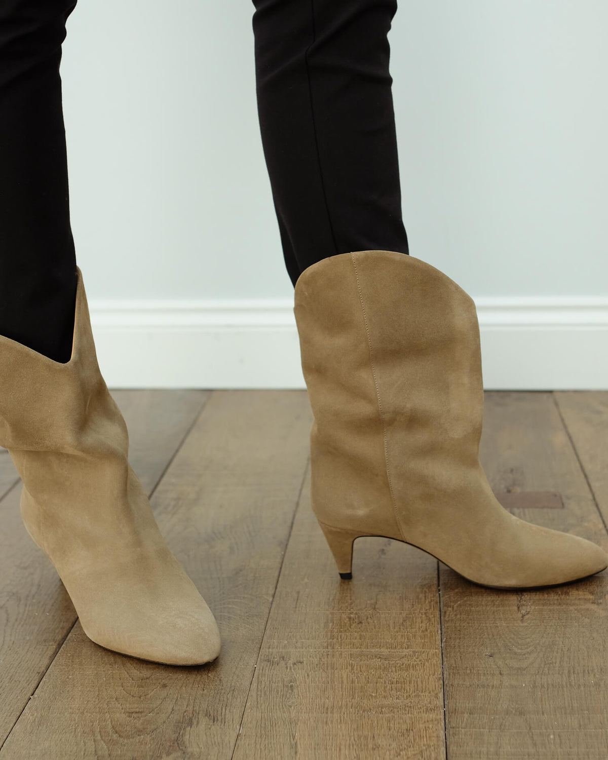 Dernee high boot taupe – shopatanna