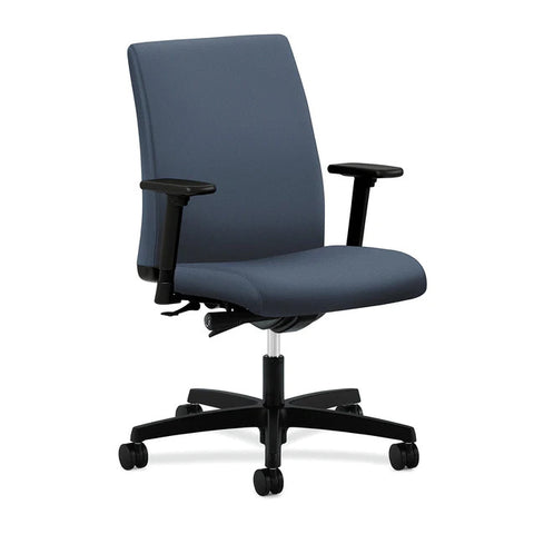 Best Office Chairs for Short People in 2021 Reviewed