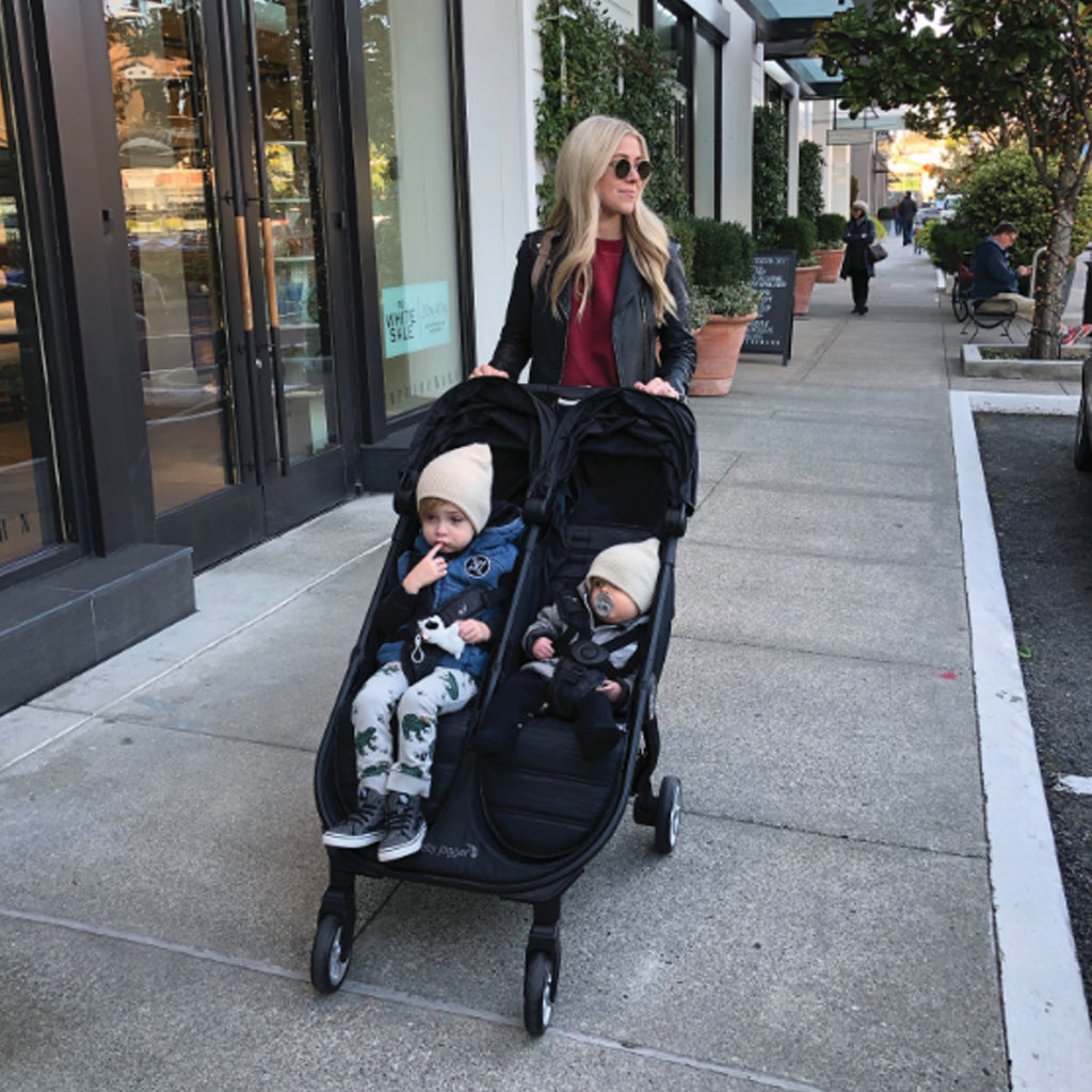 thule stroller weight limit