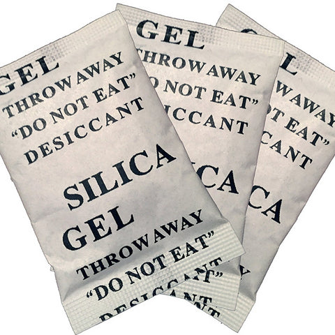 silica gel packets dog ate