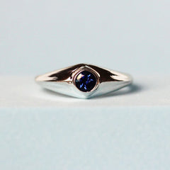 Fin Ring Sapphire