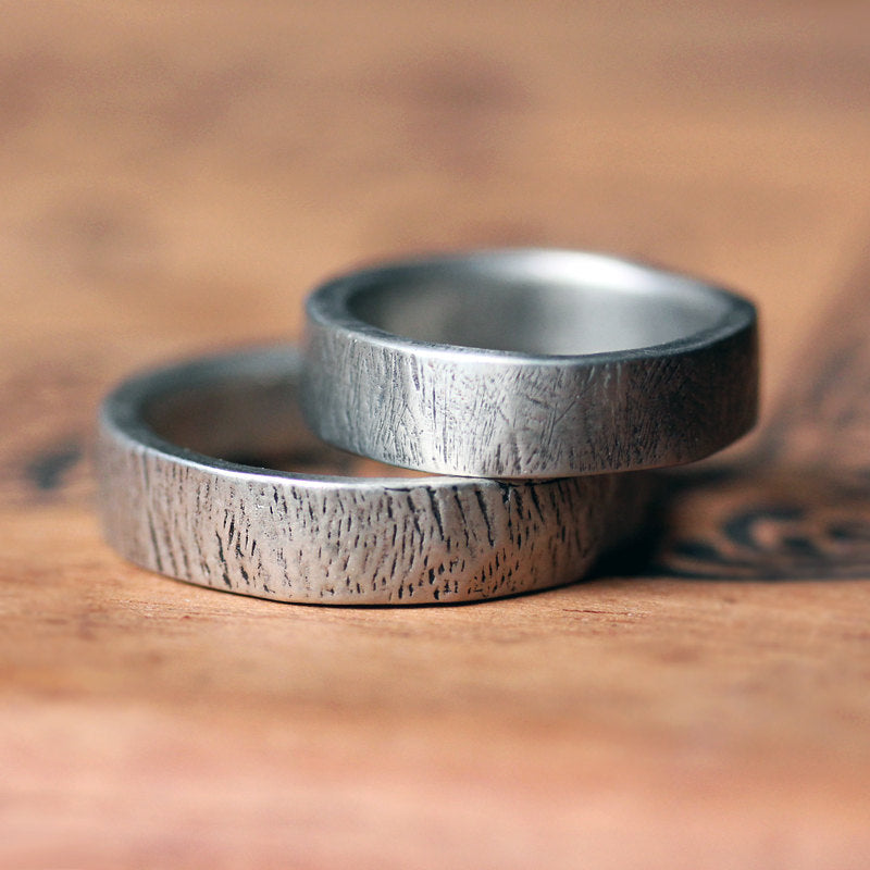 Rustic Textured Wedding Band Set