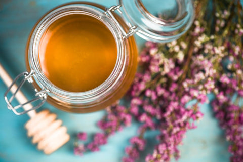 Le miel de bruyère aide à soulager les rhumatisme 