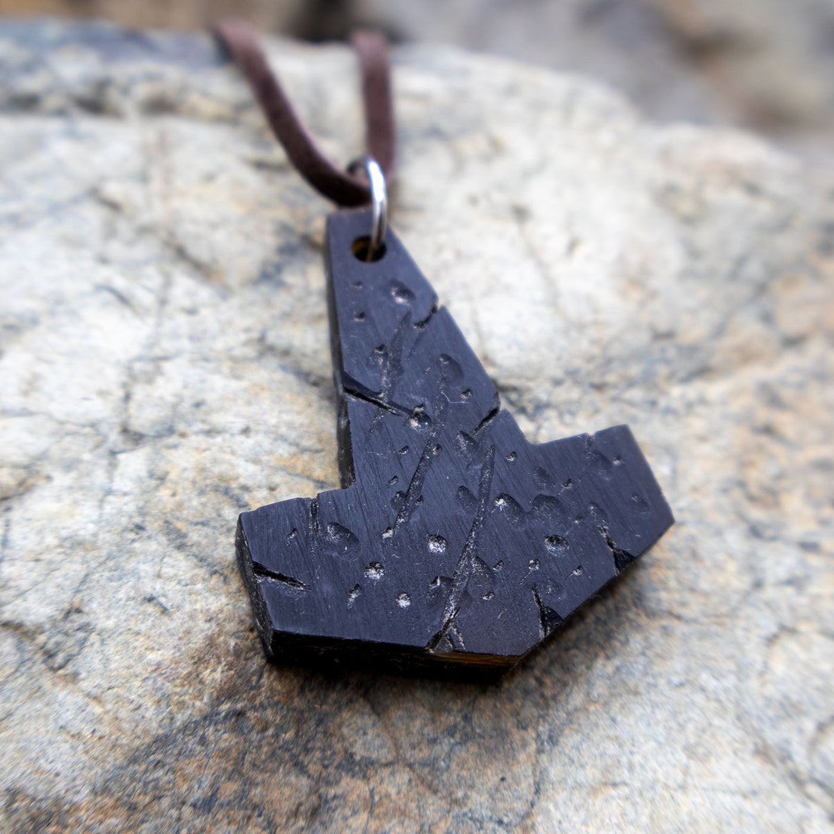 Battle worn Buffalo Horn Mjölnir pendant