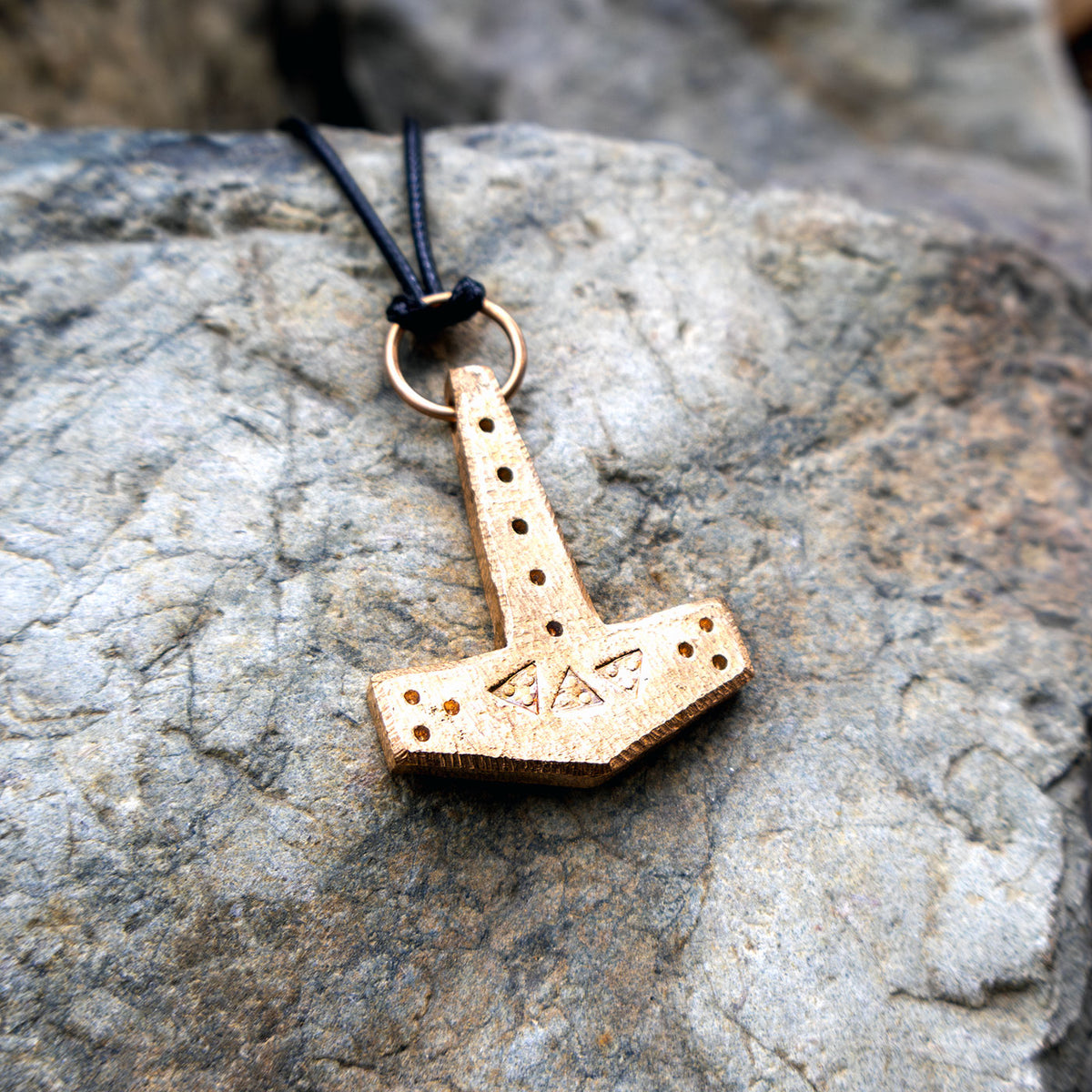 Traditional Bronze Mjölnir Pendant