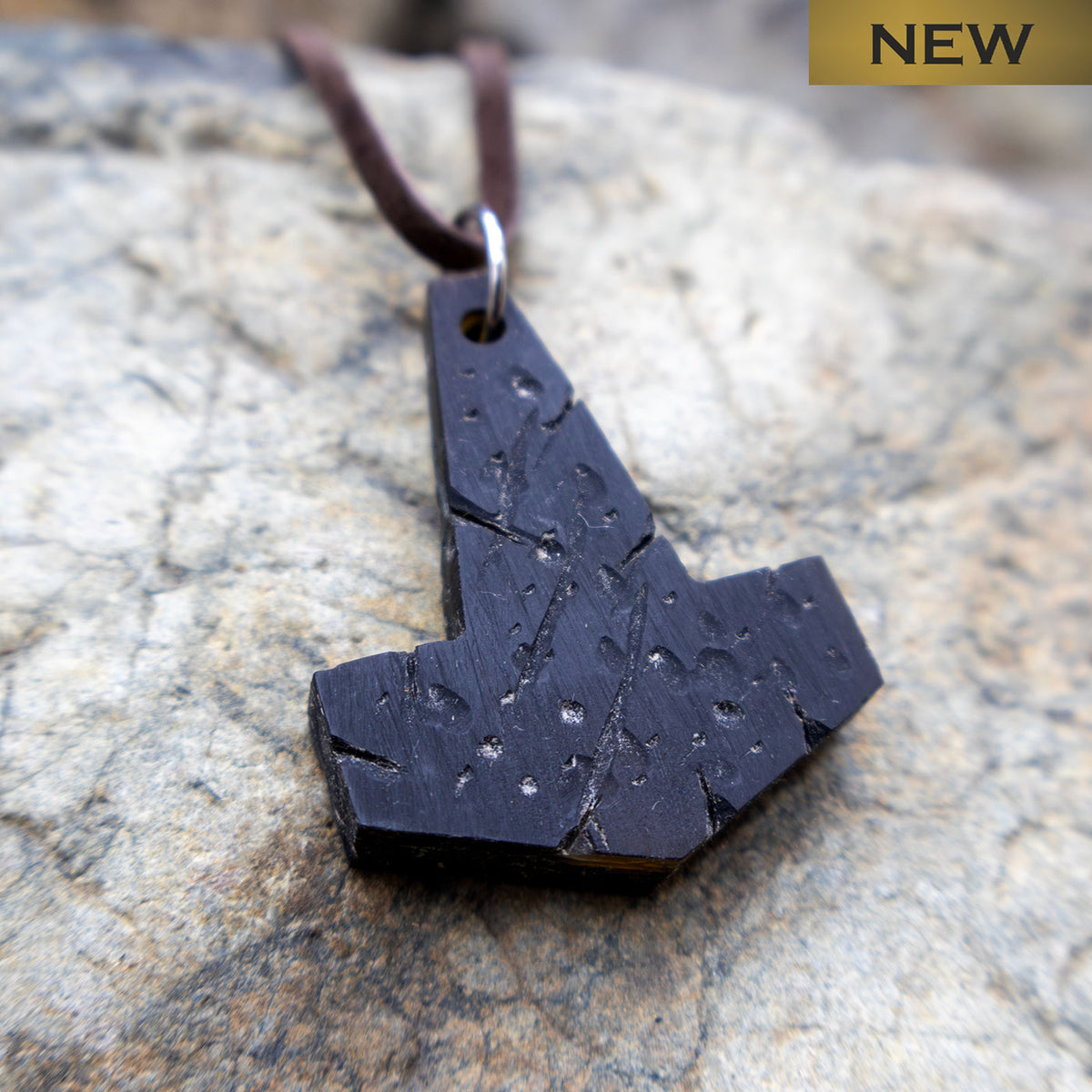 Battle worn Buffalo Horn Mjölnir pendant