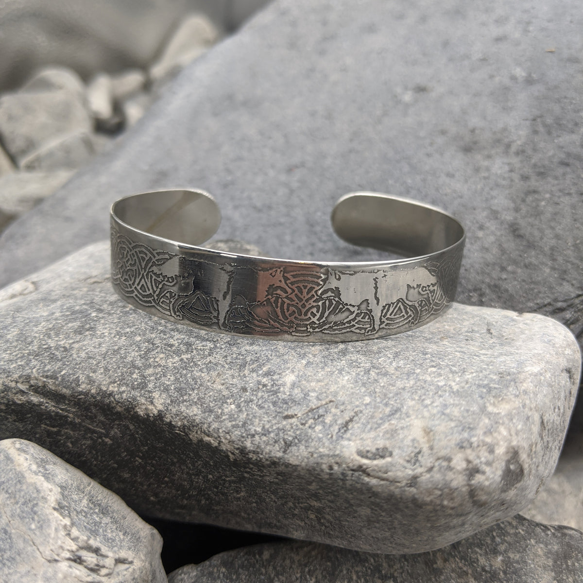 Geri and Freki Cuff- Handmade steel cuff with double wolf design