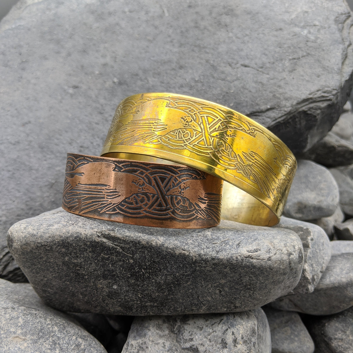 Triple horns of Odin drinking horn (Full Carve) Copper/Brass Rim