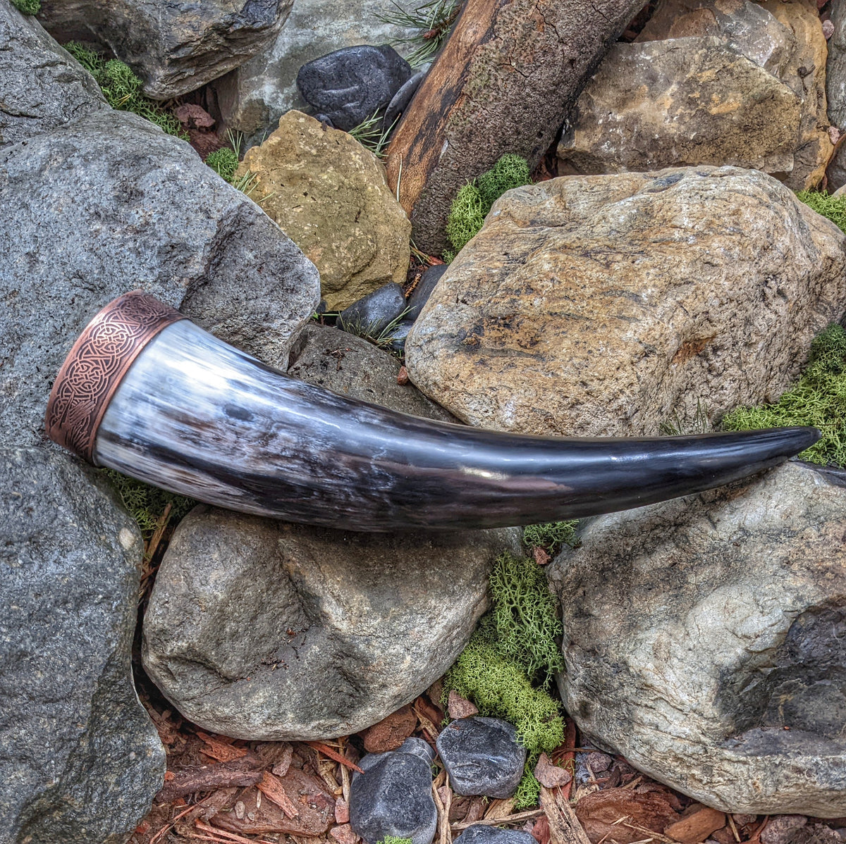 Plain drinking horn