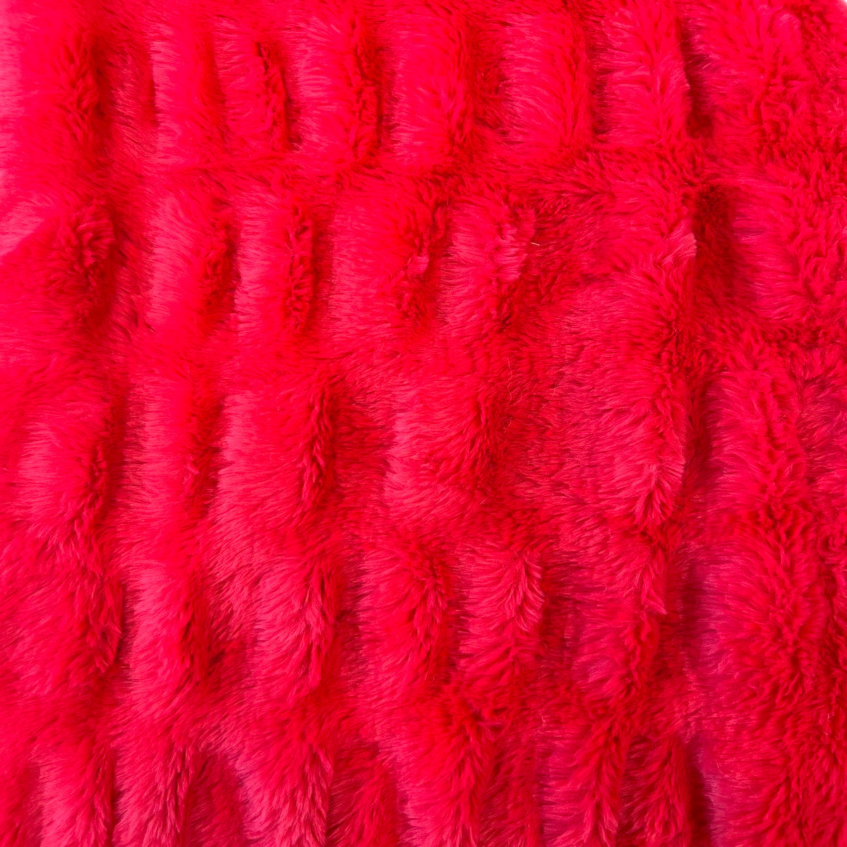 EZ Fabric Stretch Faux Fur Snow Chinchilla Snuggle White/Berry Off-Red |  Very Heavyweight Faux Fur Fabric | Home Decor Fabric | 58 Wide