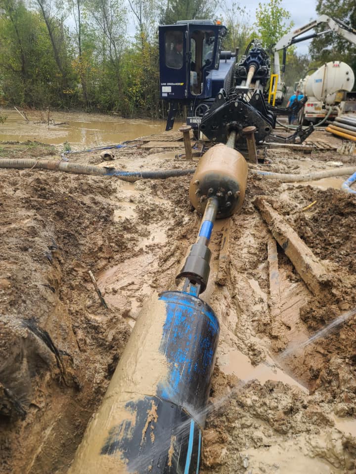 Superman Directional Drilling UNI 250x400 at Batesville Arkansas