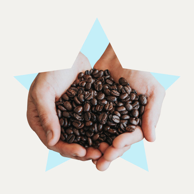 Poignée de grains de café