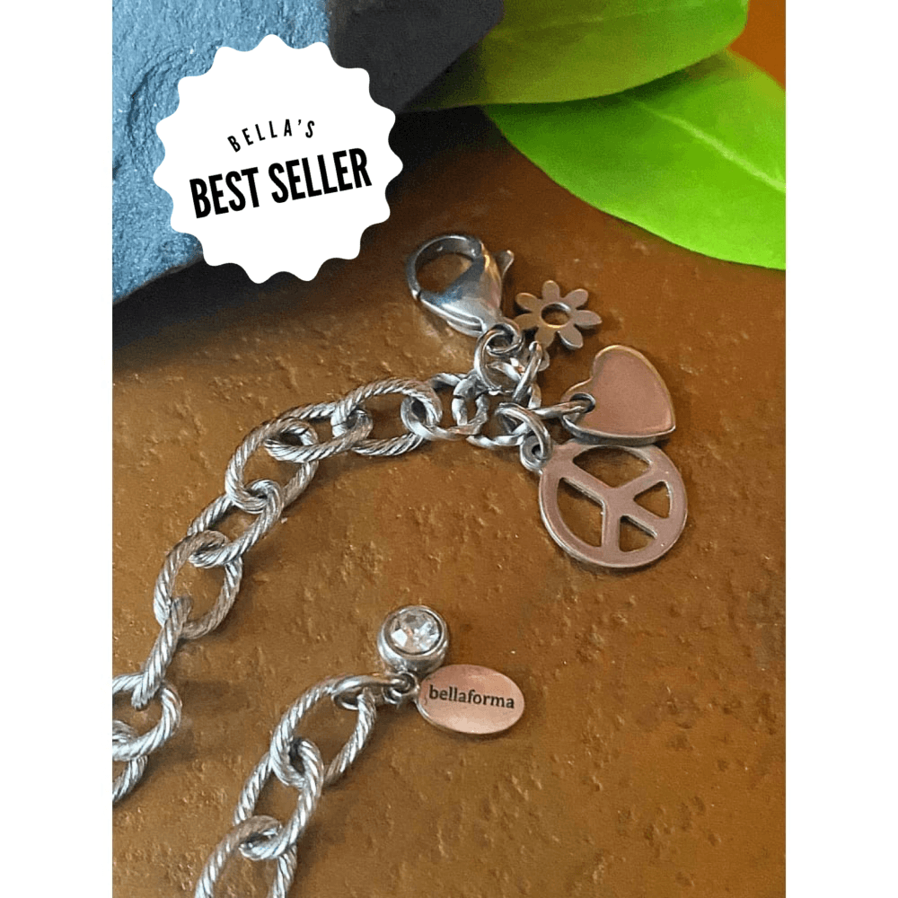 Bella Cable Heart Lock Bracelet | Trendzio, Pink