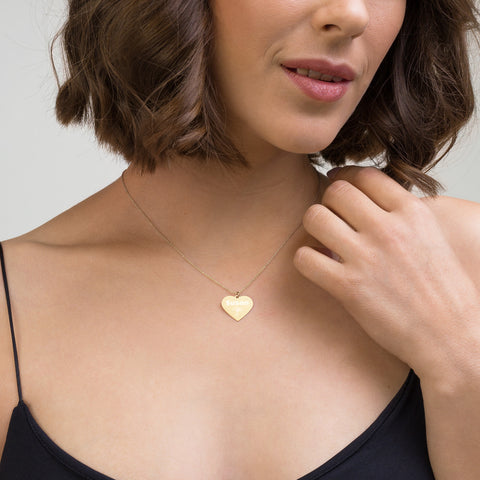 heart shaped name pendant on modal
