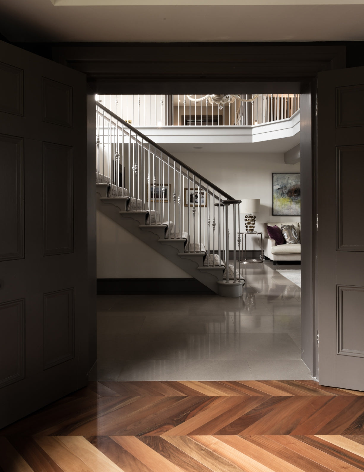 What is a Chevron Pattern? - Difference Between Chevron & Herringbone Patterns - Rigby & Rigby - LuxDeco.com Style Guide