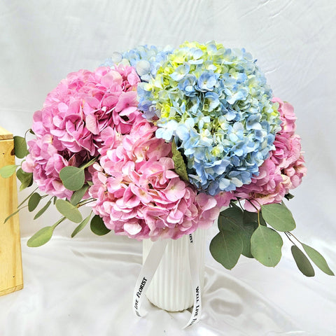 Cotton Candy Cascade - Flower In Vase - Flower Delivery Singapore - Well Live Florist