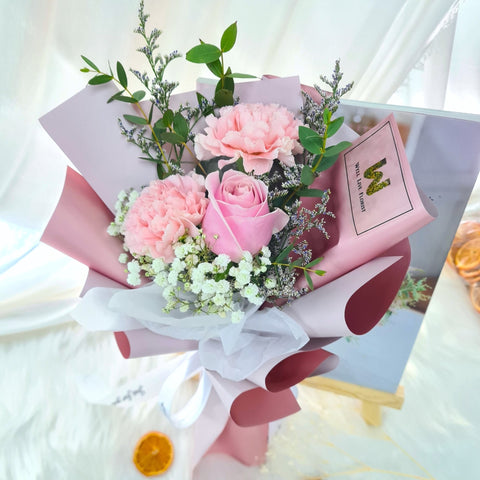 Hand bouquet, Carnation with rose bouquet, mothers day flower, flower delivery Singapore, Florist Singapore, Well Live Florist