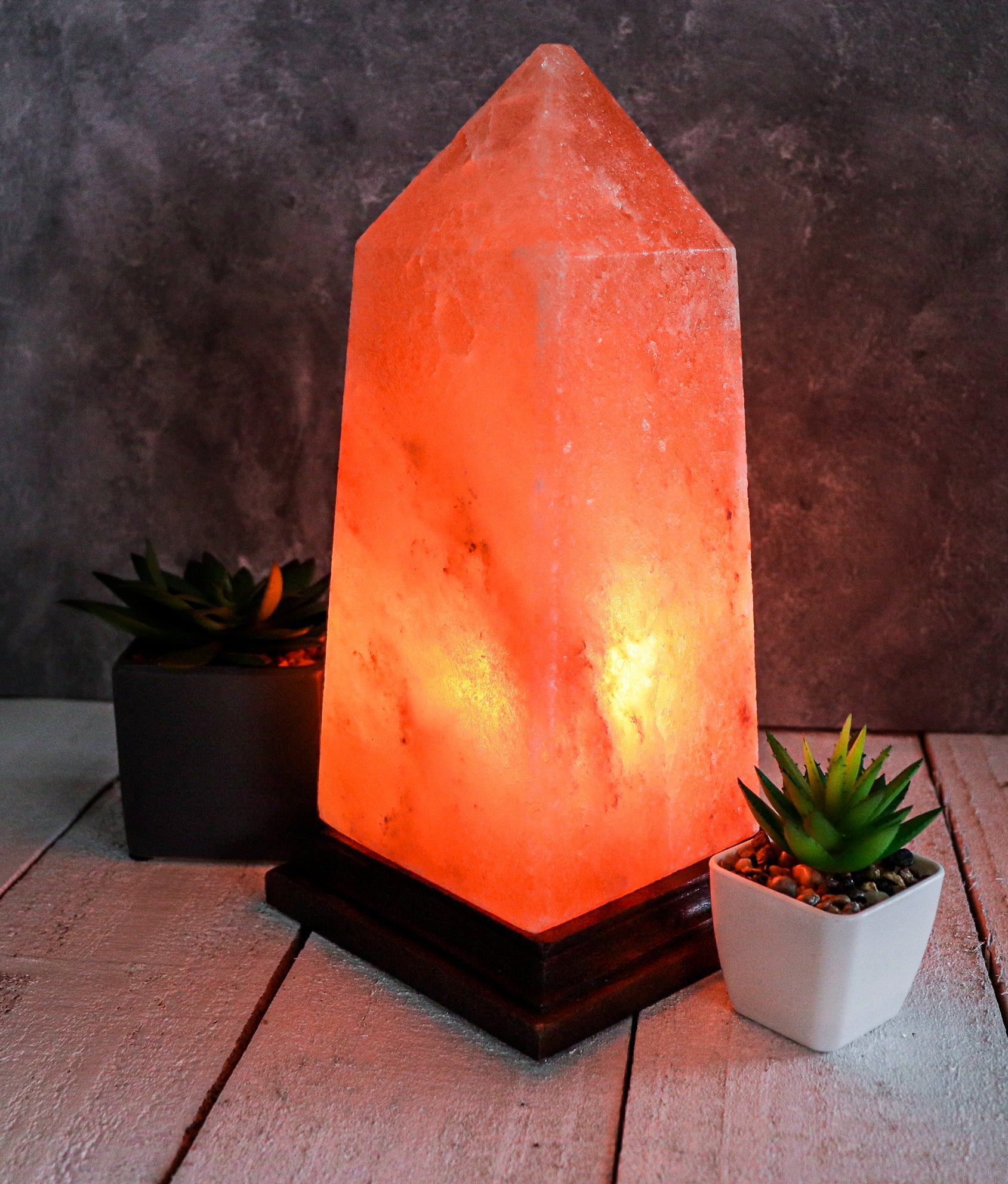 obelisk salt lamp