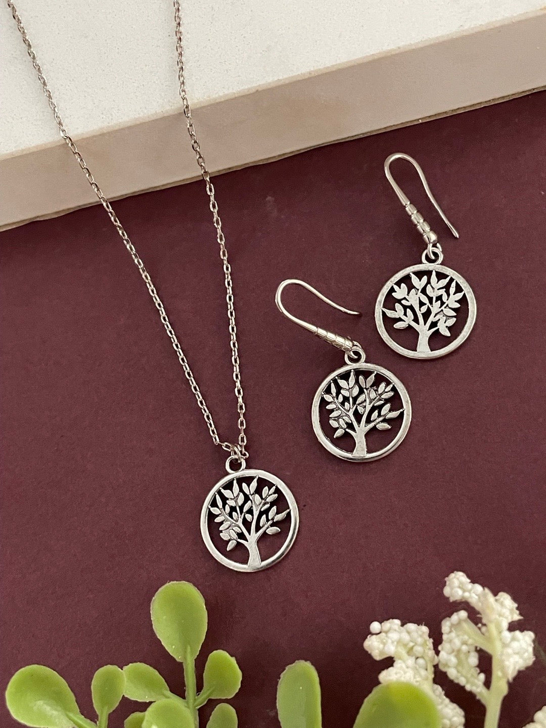 Tree of Life necklace in 92.5 Sterling Silver – Liyanajewel