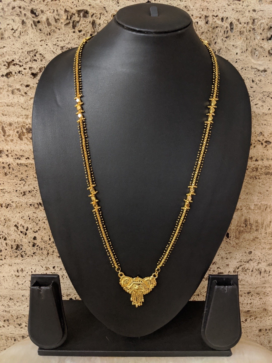 maharashtrian mangalsutra pendant designs