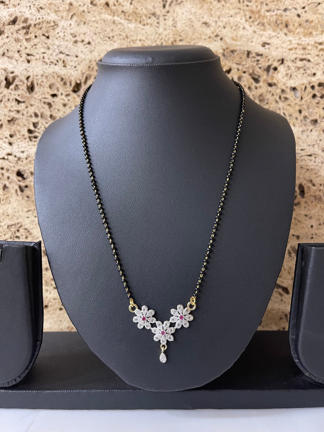 diamond short mangalsutra