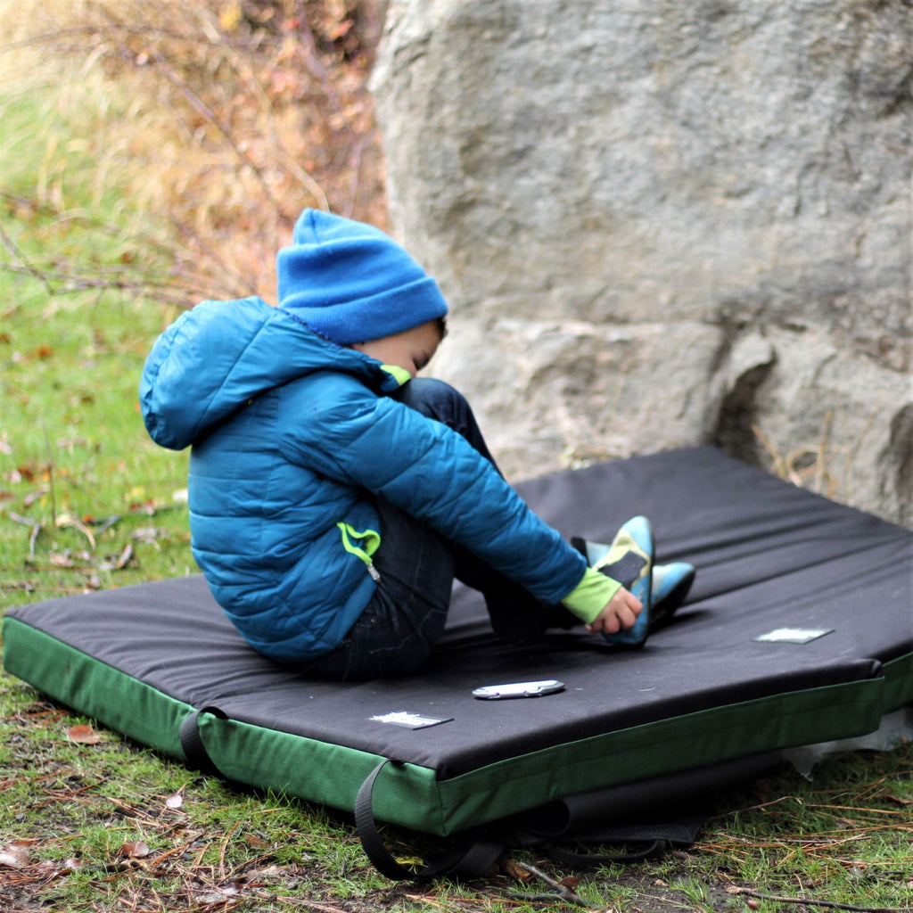 kids bouldering crash pad