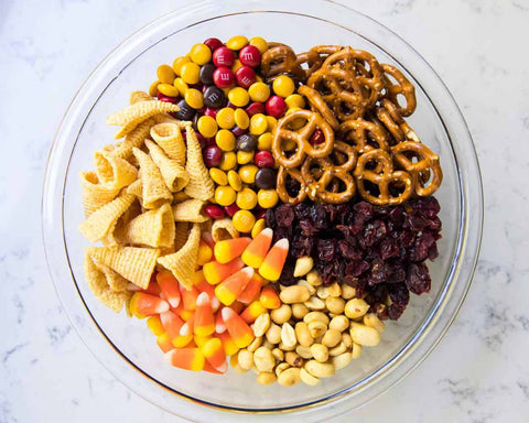 Thanksgiving Snack Mix