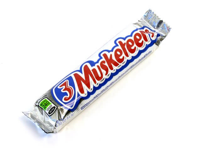 https://cdn.shopify.com/s/files/1/0004/8132/9204/products/3-musketeers-1.92oz_1_9e226bbe-46fc-4962-a095-14800920799a.jpg?v=1664971578