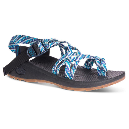 chaco sandals store near me