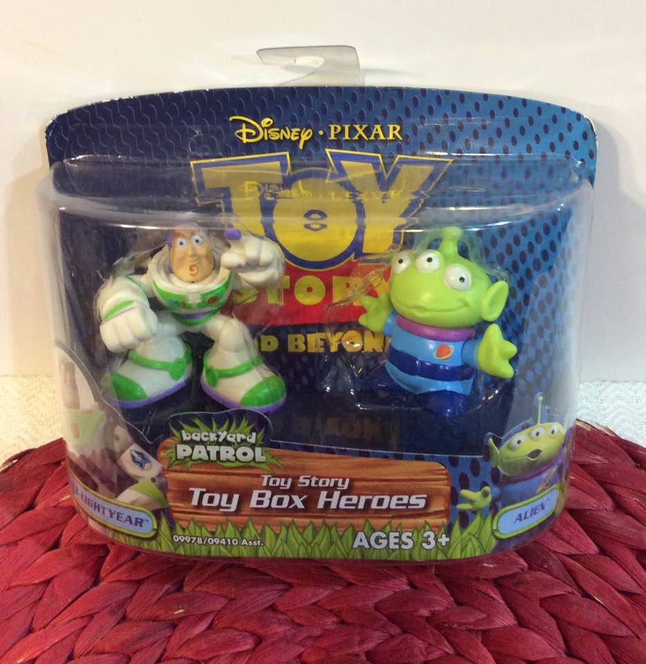 Hasbro Toy Story Buzz Lightyear And Alien Box Heroes Figures