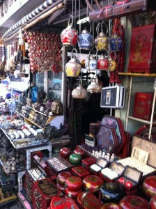 Stalls at Dongtai Road