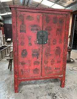 Shanxi cabinet in the process of restoration