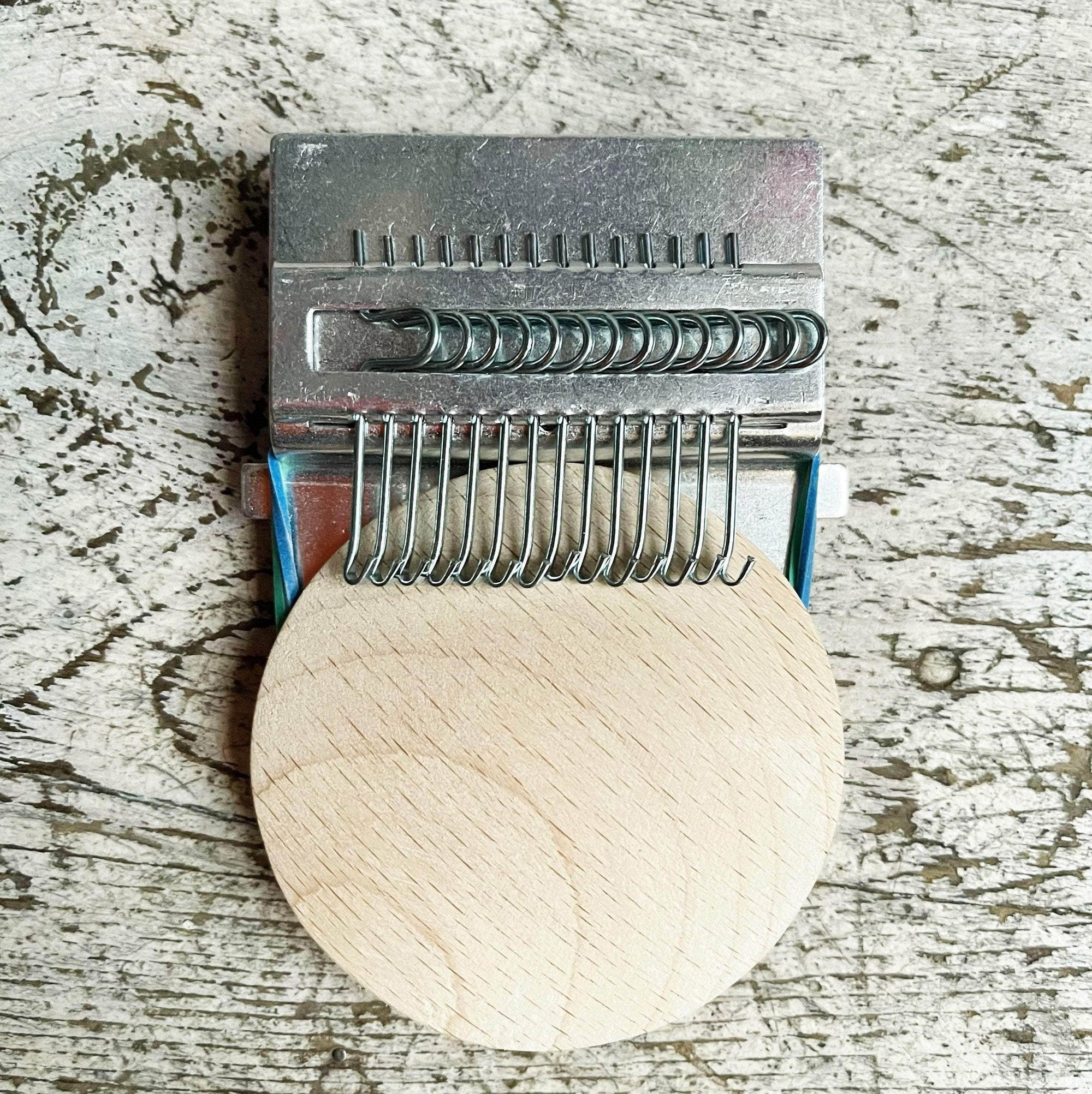 darning loom