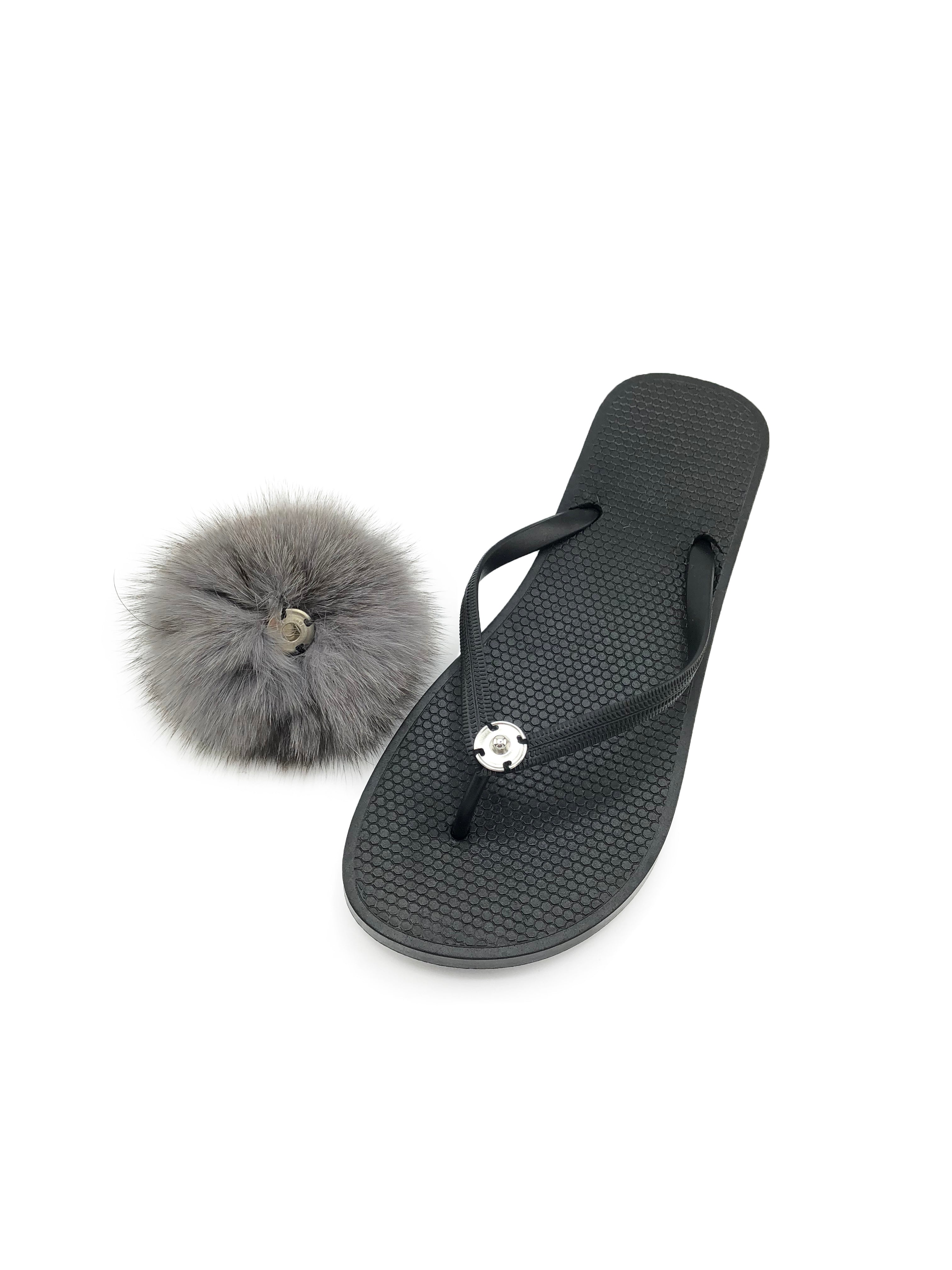 flip flops with fur pom pom
