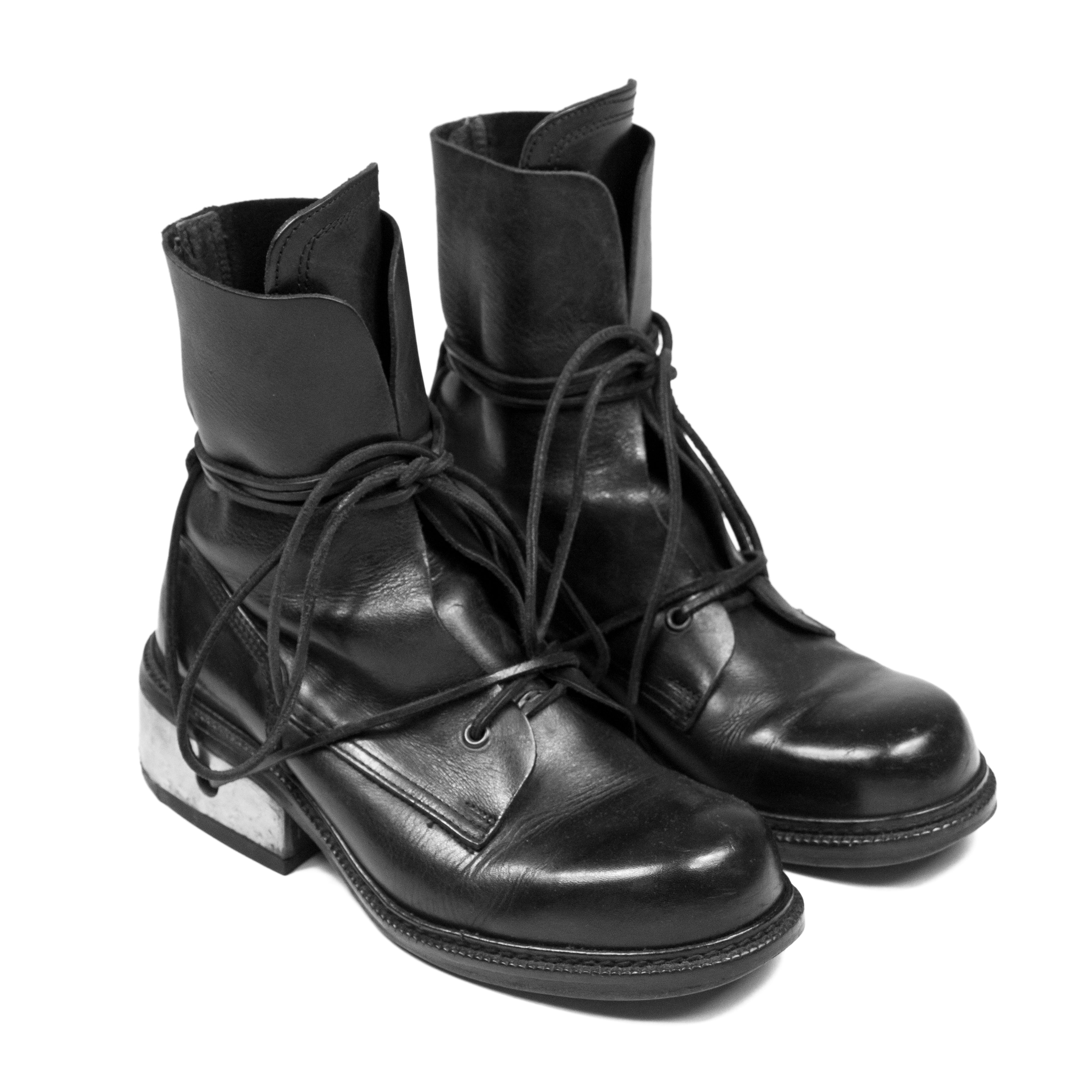 steel heel boots