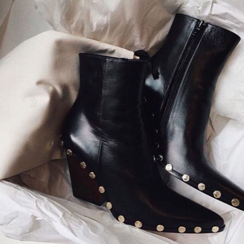 luxury rivet pointed toe ankle boots