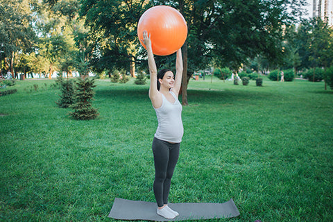 STABILITY BALL WORKOUT FOR FULL BODY 