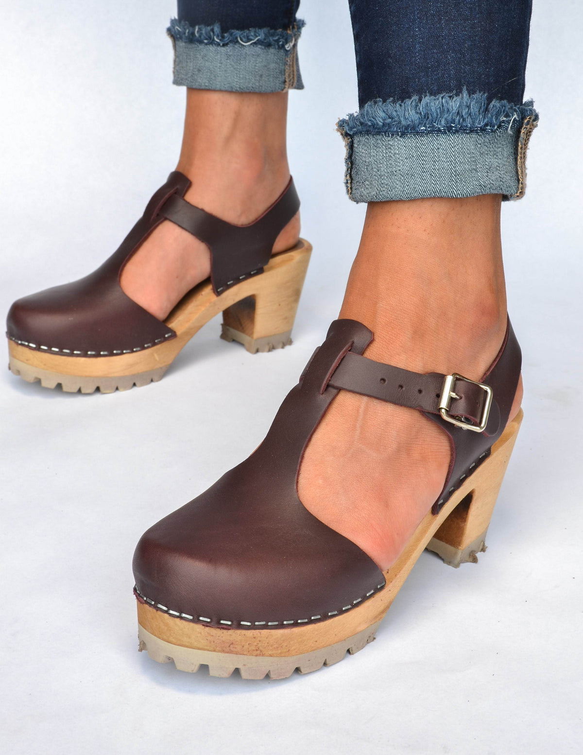 mia madeline clog