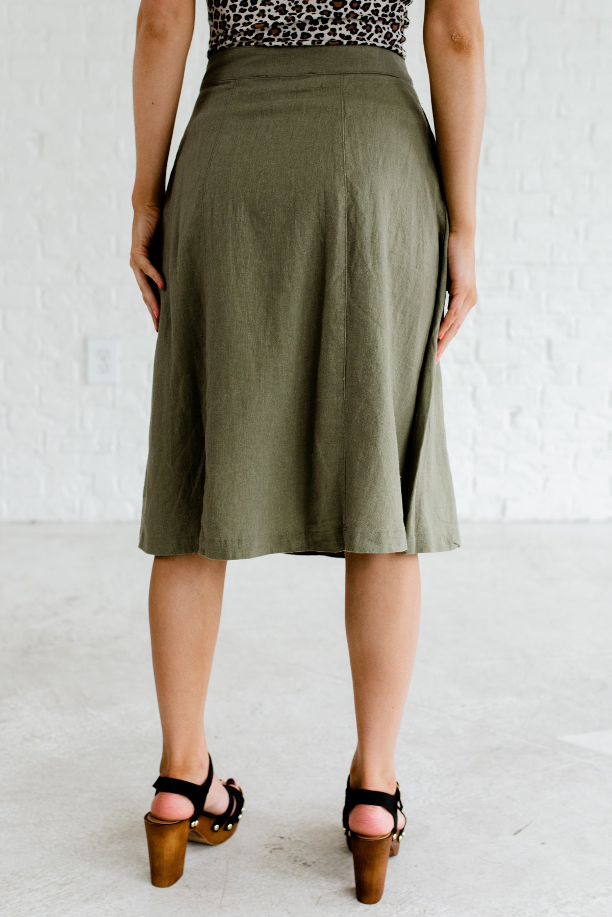 knee length travel skirts