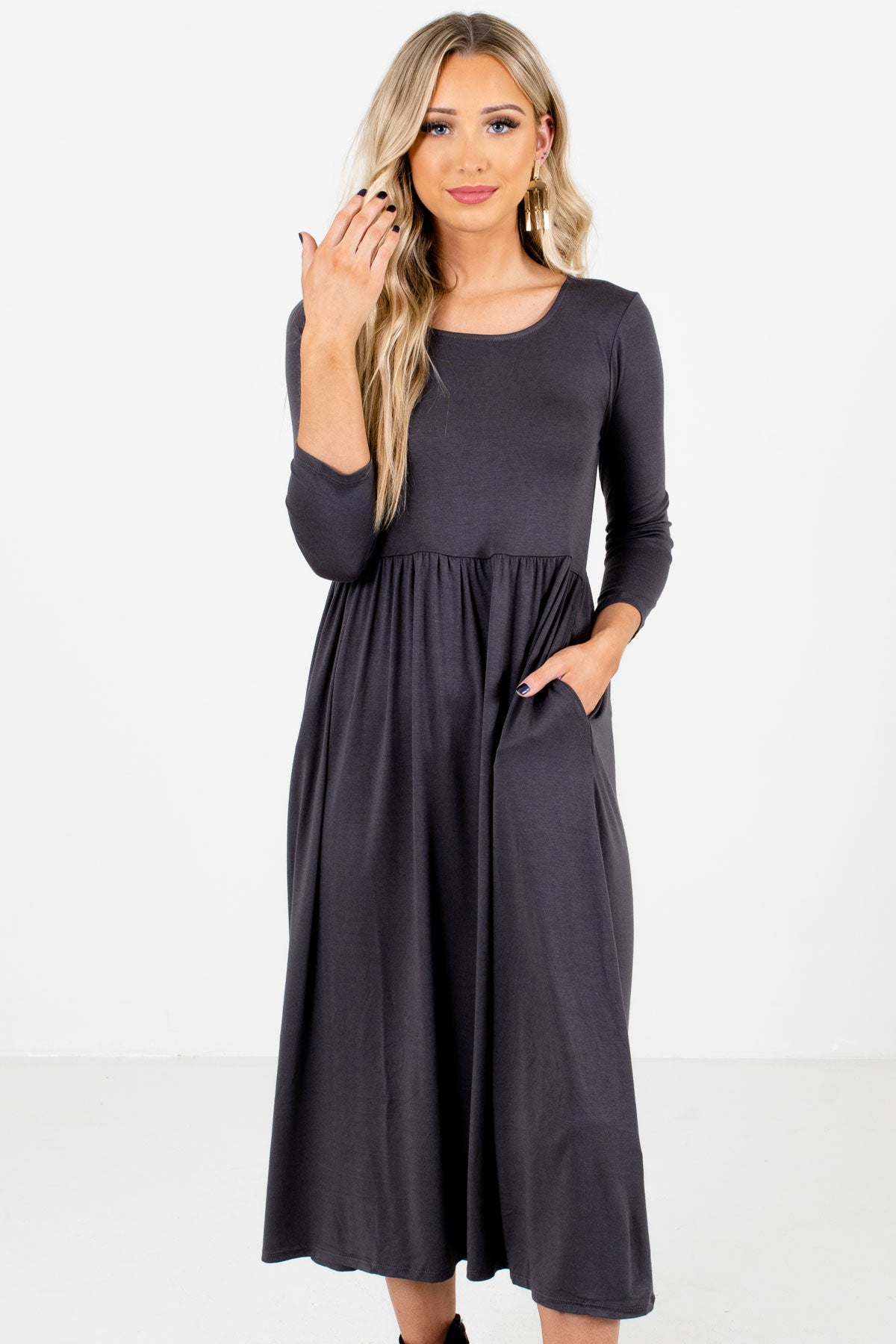 women's flowy midi dress