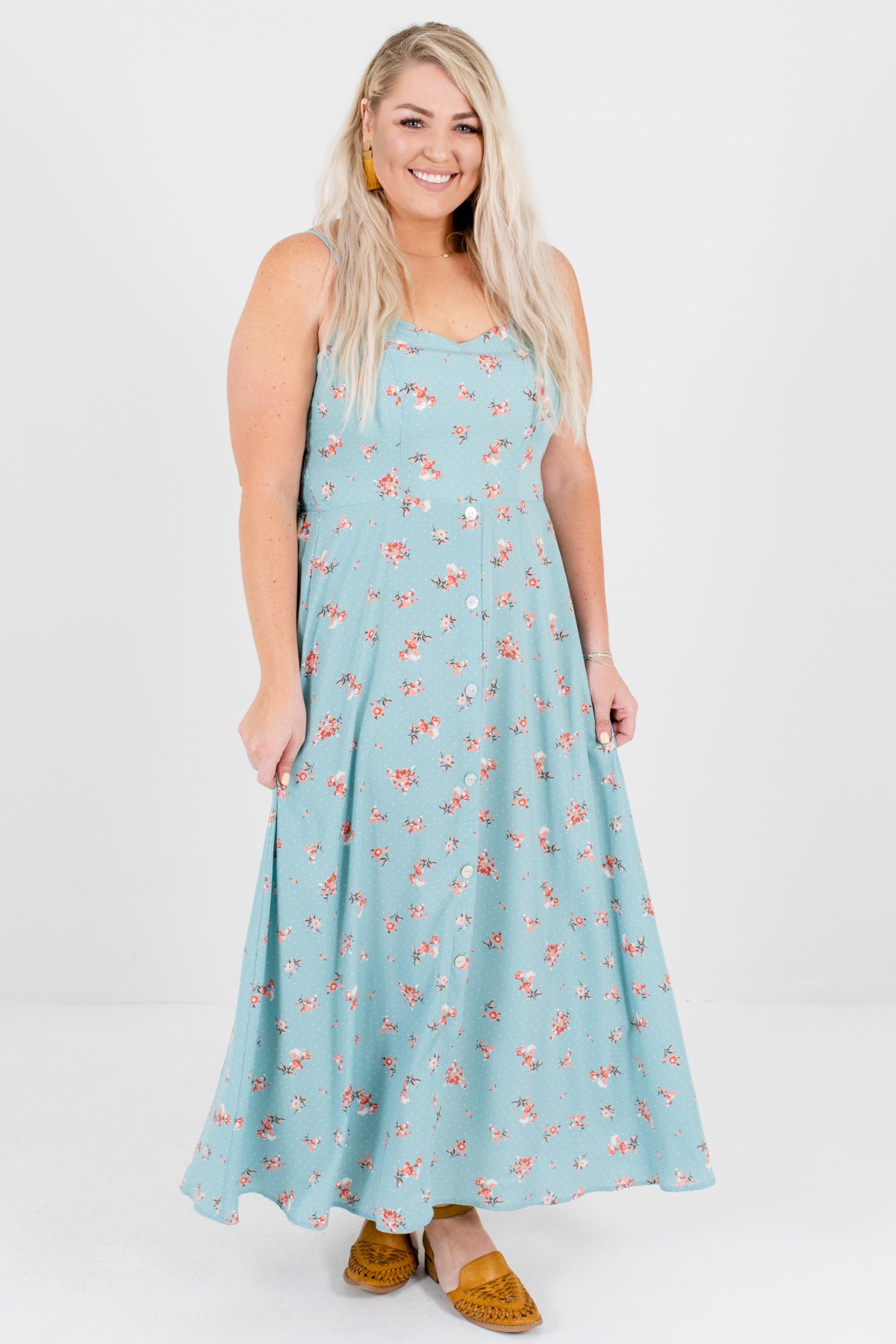 blue and white floral maxi dress